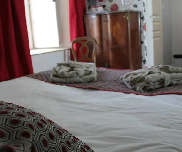 Le Logis De La Foret *